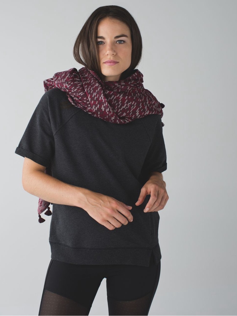 Lululemon Sun to Moon Scarf - Picture 4 of 9